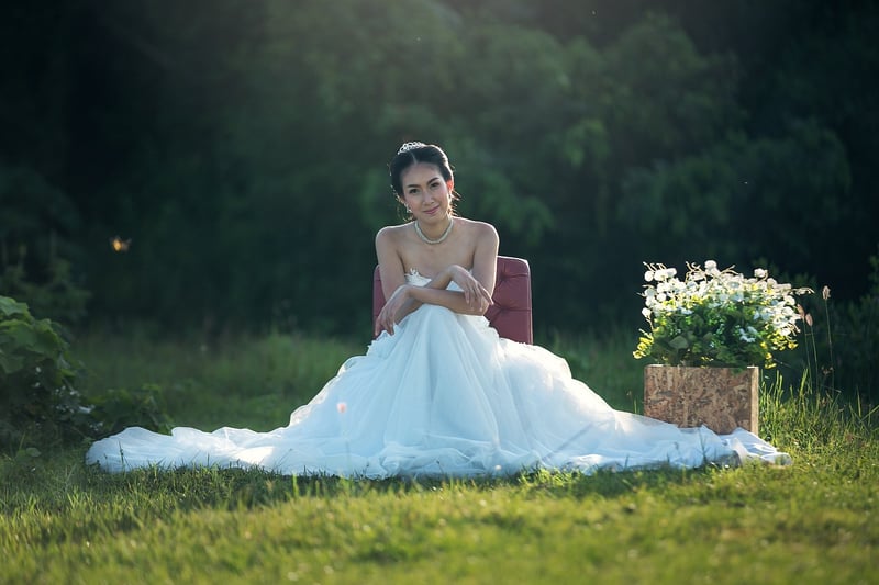 Rustic Barn Wedding Decor